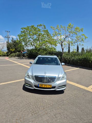 מודעת רכב מרצדס-בנץ E-class