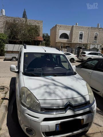 מודעת רכב סיטרואן ברלינגו 