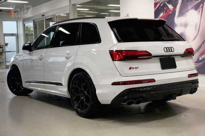 אאודי SQ7