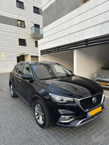 אם ג'י EHS PHEV