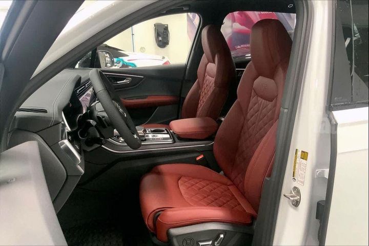 אאודי SQ7