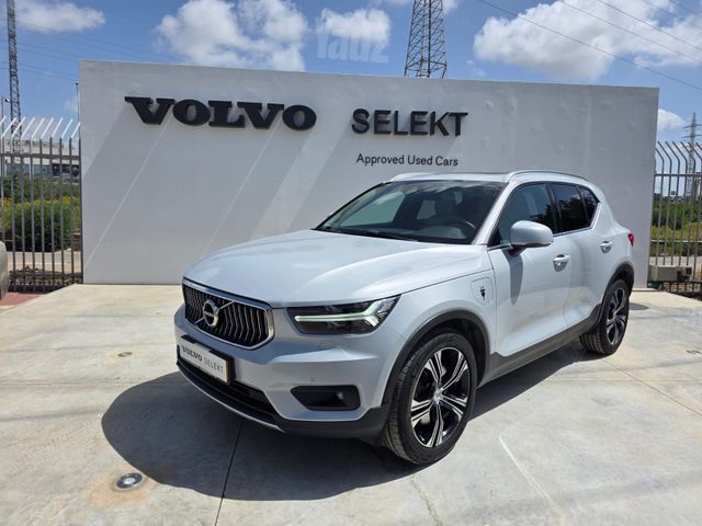מודעת רכב וולוו XC40