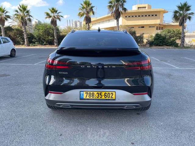 ג'נסיס GV60