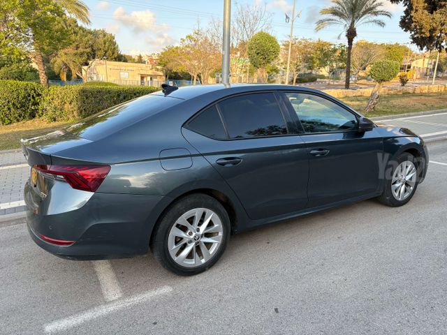 סקודה אוקטביה