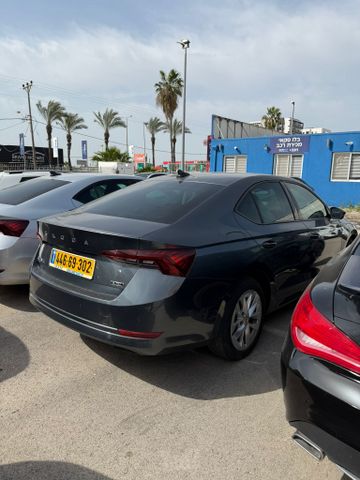 סקודה אוקטביה