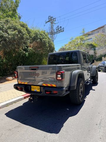 ג'יפ גלדיאטור