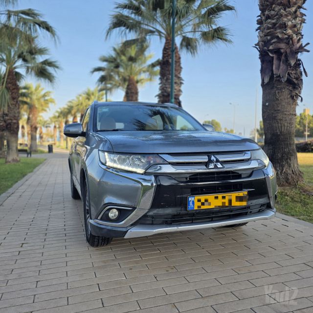 מיצובישי אאוטלנדר