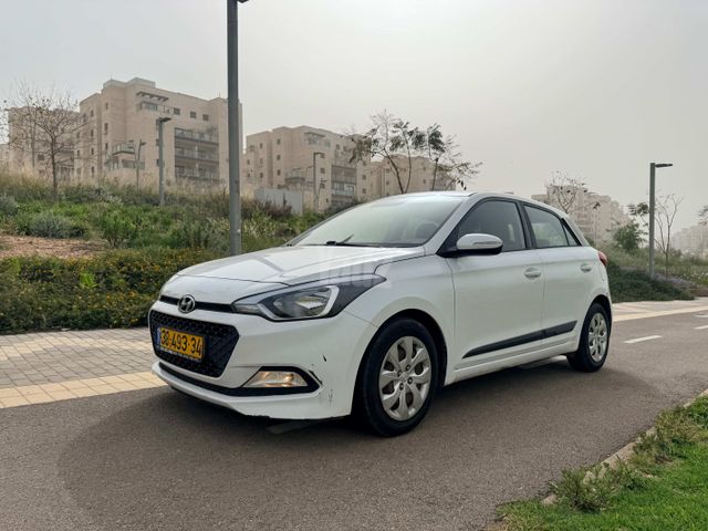יונדאי i20
