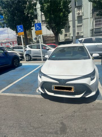 מודעת רכב טויוטה קורולה