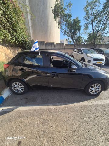 מאזדה 2