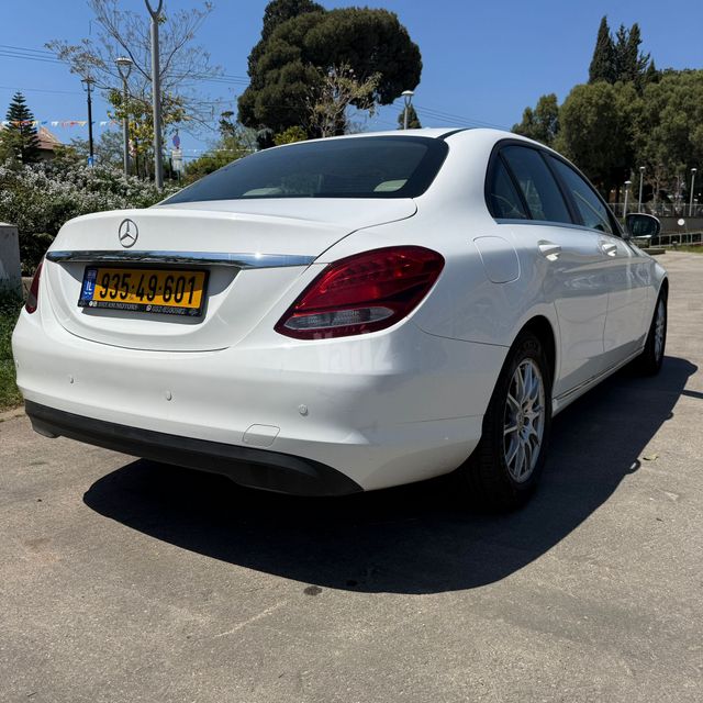 מרצדס-בנץ C-class