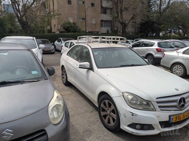 מרצדס-בנץ C-class