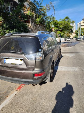 מיצובישי אאוטלנדר
