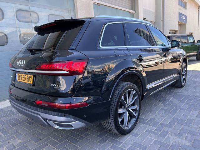אאודי Q7