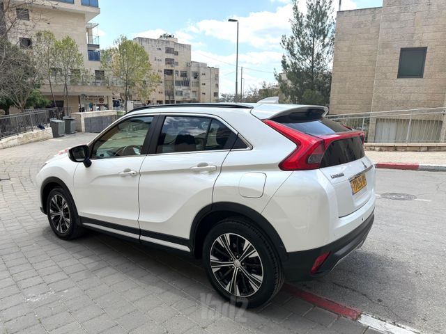 מיצובישי אקליפס קרוס