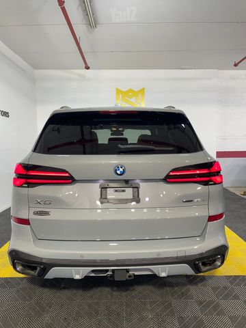 ב מ וו X5