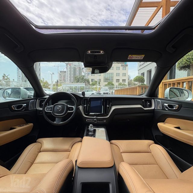 וולוו XC60