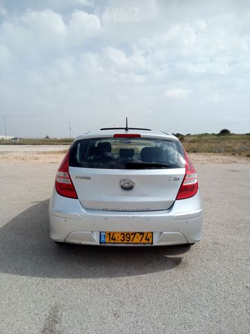 יונדאי i30