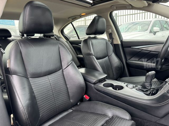 אינפיניטי Q50