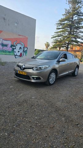 רנו פלואנס