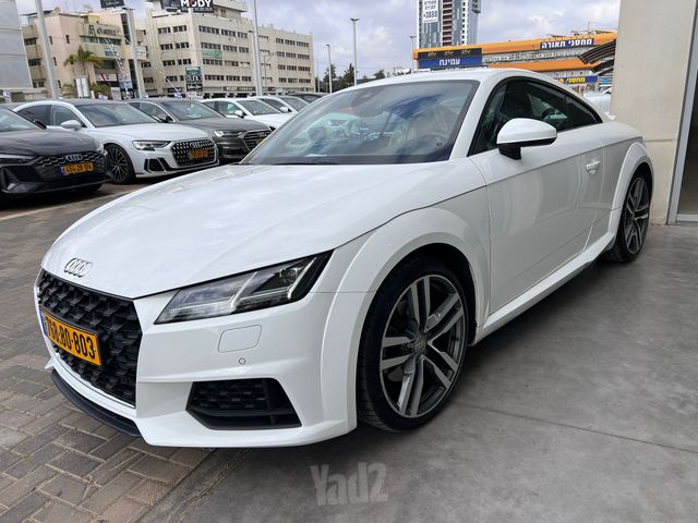 אאודי TT
