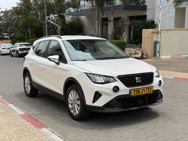 מודעת רכב סיאט ארונה