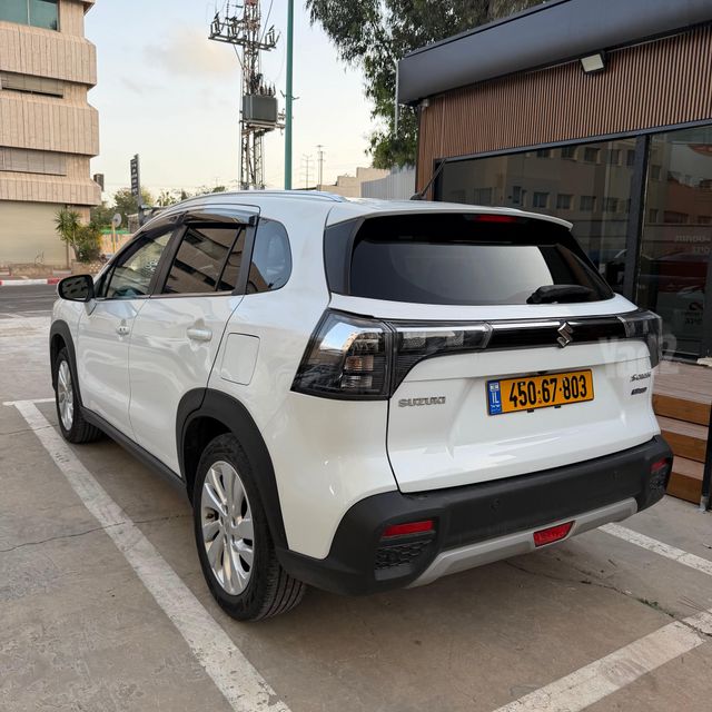 סוזוקי S-Cross