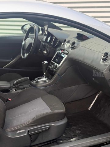 פיג'ו RCZ
