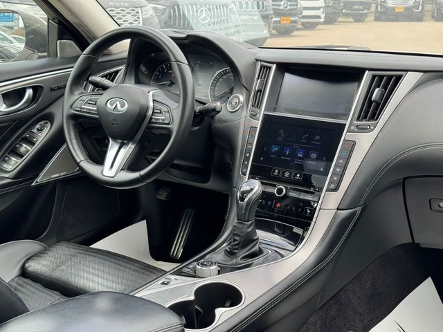 אינפיניטי Q50