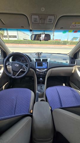 יונדאי אקסנט i25