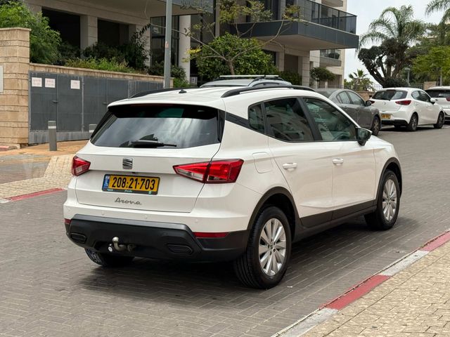 סיאט ארונה