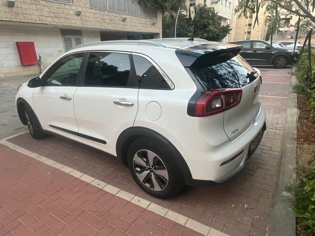 מודעת רכב קיה נירו