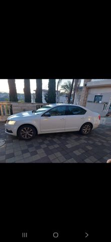 סקודה אוקטביה 