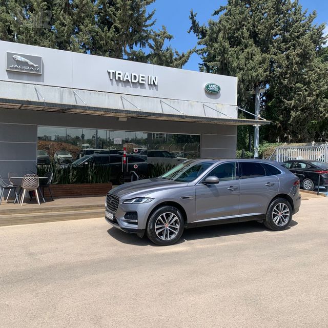 מודעת רכב יגואר F-Pace