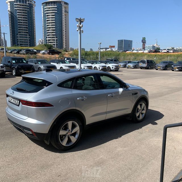 יגואר E-Pace