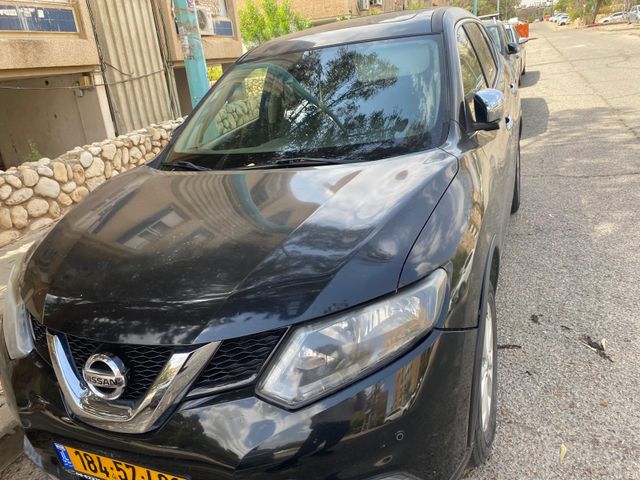 ניסאן אקס טרייל