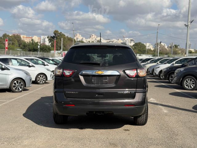 שברולט טראוורס