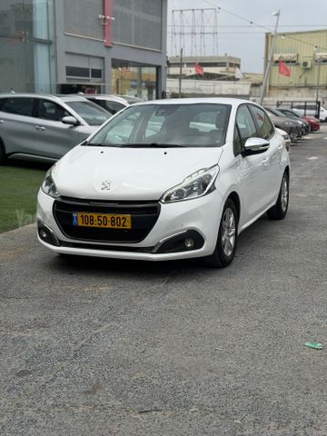 מודעת רכב פיג'ו 208