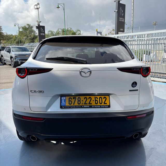מאזדה CX-30