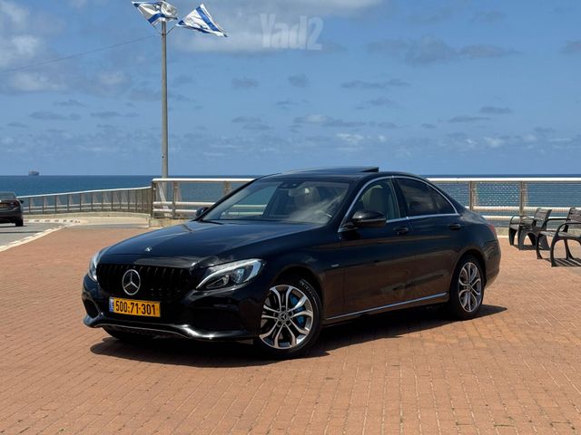 מודעת רכב מרצדס-בנץ C-class