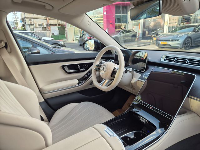 מרצדס-בנץ S-class