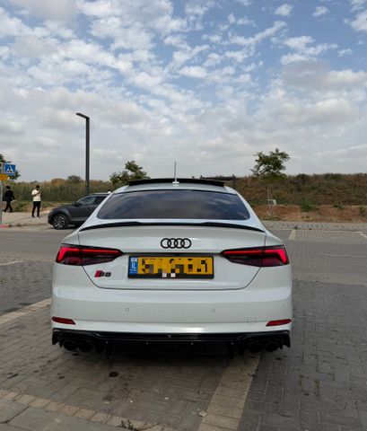 אאודי S5