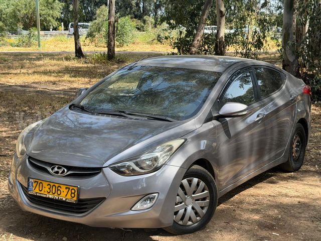 יונדאי I35