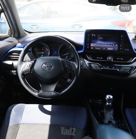 טויוטה C-HR