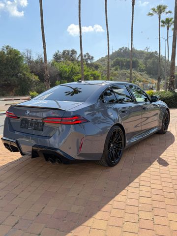 מודעת רכב ב מ וו M5 1
