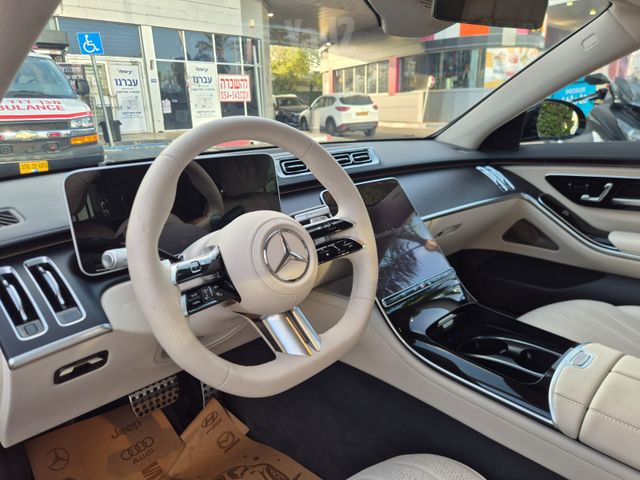 מרצדס-בנץ S-class