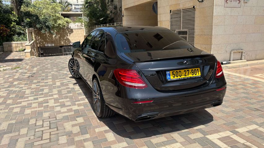 מרצדס-בנץ E-class