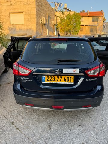 סוזוקי קרוסאובר