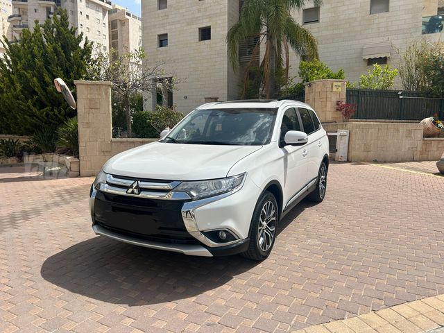 מודעת רכב מיצובישי אאוטלנדר