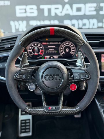 אאודי RS Q3